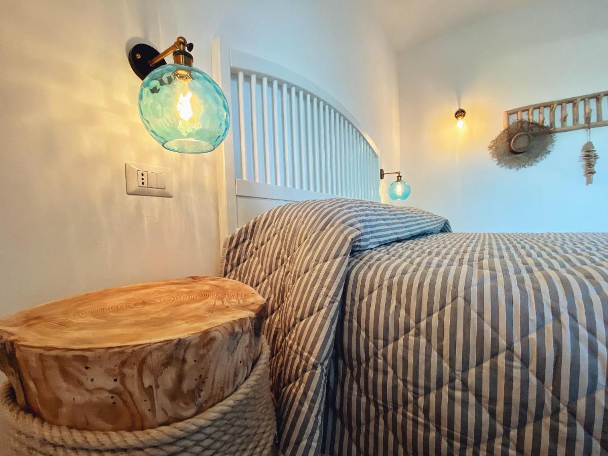 Appartamenti Del Conte Di Capo Testa Santa Teresa Gallura Extérieur photo